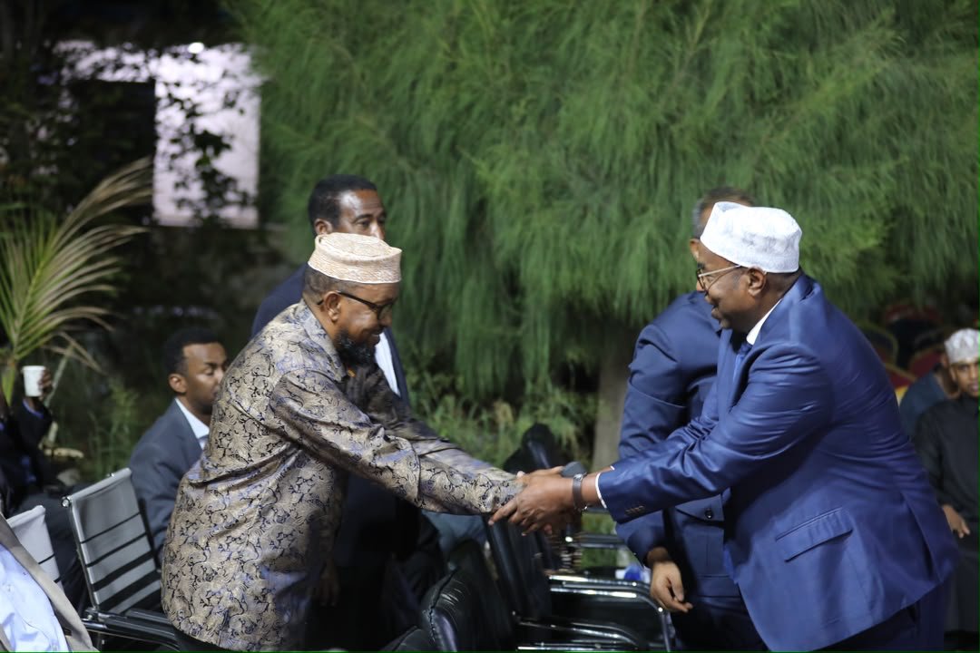 SomaliaPdrc's tweet photo. Joining us tonight at #PDRCTalks is Ambassador Mohamed Abdi Afey is a distinguished Somali - Kenyan diplomat and statesman whose career has spanned public service, diplomacy, and regional peacebuilding. https://t.co/YlmbrqPUmi