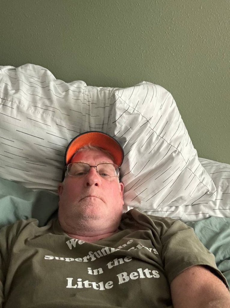 bozzettoescon_Z's tweet photo. Can we meetup tonight https://t.co/jtnq3cKQ1w