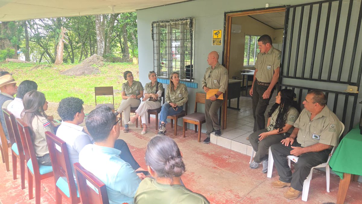 CRMinae's tweet photo. Como parte de la gira de trabajo realizada en la provincia de Guanacaste, la ministra del MINAE , Mónica Navarro, visitó este jueves el Parque Nacional Miravalles, donde conoció los avances en infraestructura esta ASP y recorrió las instalaciones del puesto operativo. https://t.co/LKcM9PStQM