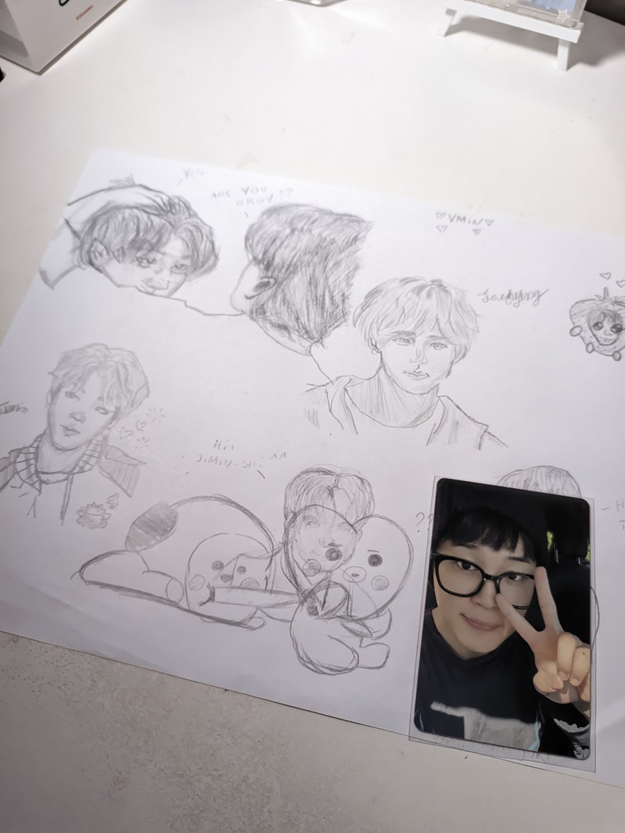 thvjm7_'s tweet photo. Eu realmente tô apaixonada no desenho dos vmin https://t.co/O8aBS3CZzQ