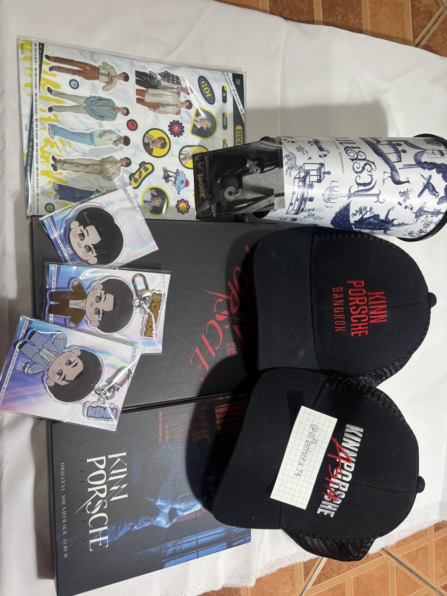 efteeheea74's tweet photo. สวัสดีค่ะ 
มาปล่อยของมีใครสนใจ
แคปทักมาขอรูปภาพพร้อมเสนอราคาได้เลยได้เลยนะคะ หาบ้านใหม่ค่ะ 
ถามราคาเบื้องต้น ต่อรองได้ค่ะ😌
*ทุกอย่างเป็นของใหม่ ไม่เคยผ่านการใช้งาน*

#ตลาดนัดมายอาโป #ตลาดนัดคินน์พอร์ช #ตลาดนัดBeoncloud #ตลาดนัดเหนือเมฆ
#ตลาดนัดแมนสรวง https://t.co/SqE8eusEJS