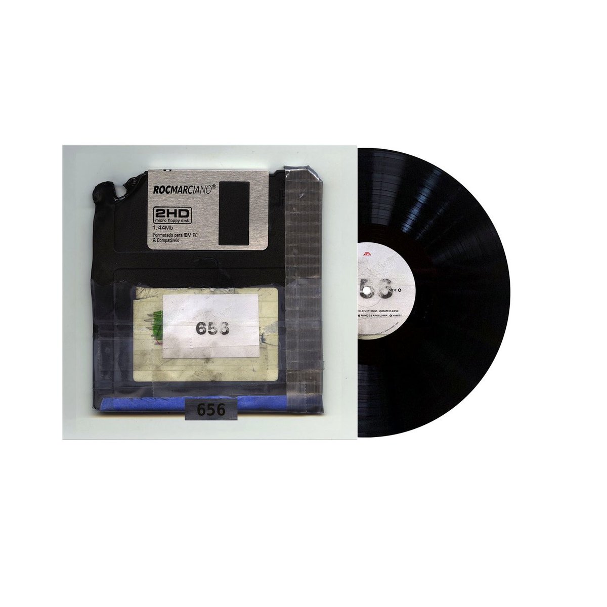 QuietLuxuryMsc's tweet photo. 656 by @rocmarci 
VINYL &amp; MERCH
Black. Or Silver/Blue.
Available Friday, July 31st on https://t.co/VRnTAMCTY8
Limited. No reprint.
Artwork by Josué Thomas https://t.co/cVuebKhQ7X