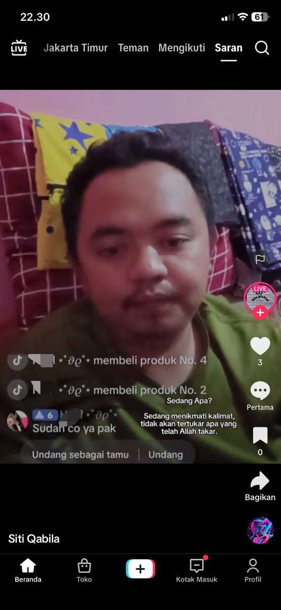 lalalybelly's tweet photo. kmrn aku scroll live tiktok karna biasanya jam 3 pgi orang2 udh pda aktif jualan. Trs lewat live bpk ini jualan sarung bantal, pdhl aku cuma CO dikit tpi smpe di ss &amp; di posting 🥹❤️

Ayo guys kita dukung penjualan2 kcil walaupun kita bli dikit tpi itu sgt bermakna buat mreka🥹 https://t.co/UmBf11Ipnp
