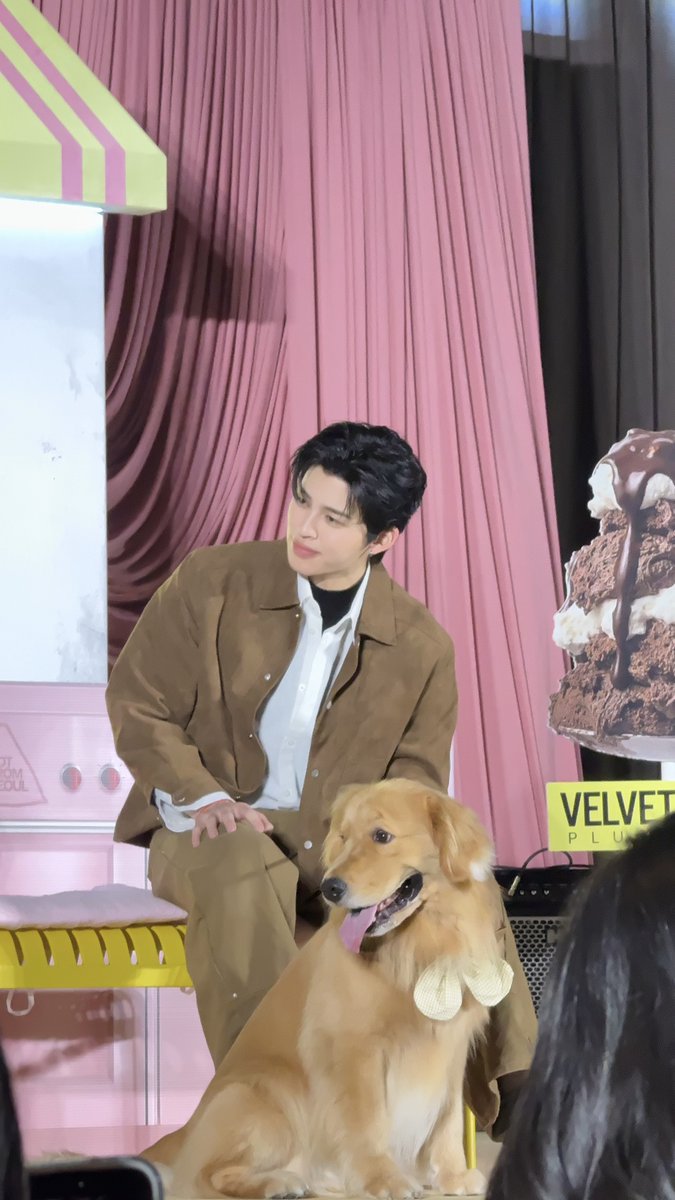 taskra_'s tweet photo. นี่ถ่ายมาแต่ละช็อตคือ545454554554555เป๊ะ https://t.co/c3t1xNuE70