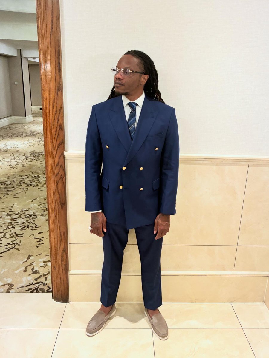 YoungsTeflon's tweet photo. https://t.co/hxt4SSn5yl