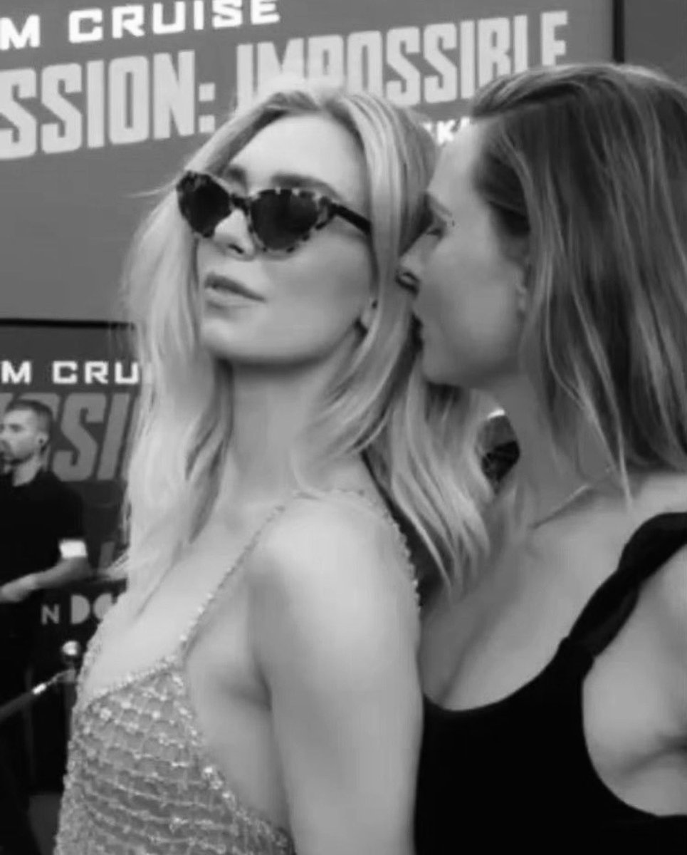 swedishnotposh's tweet photo. don’t even get me started on female co-stars… https://t.co/vx0iY03zyT