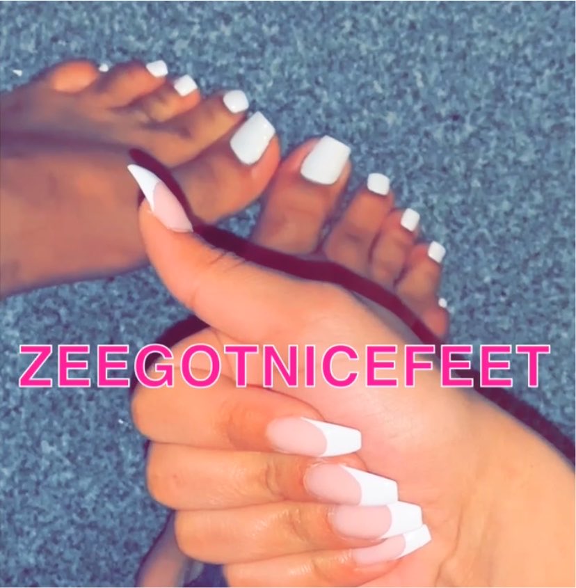 ZeeGotNiceFeet's tweet photo. Just me my toes &amp; I https://t.co/V8ja7T4kFD