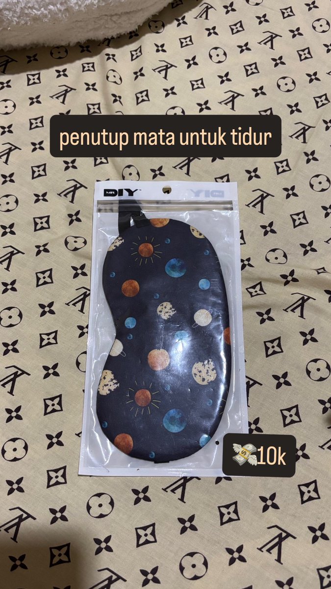 kelyxdgb's tweet photo. hi aku mau PRELOVED barang-barang yg ada di kost akuu
khusus daerah 📍Malang aja yaa.
bisa ambil langsung atau gosenn💌 https://t.co/PO2e81YtX4