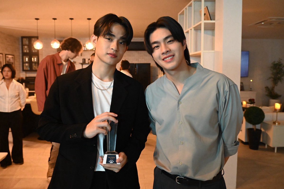 You Maniac เดี๋ยวจะรักซะให้บ้า tweet media