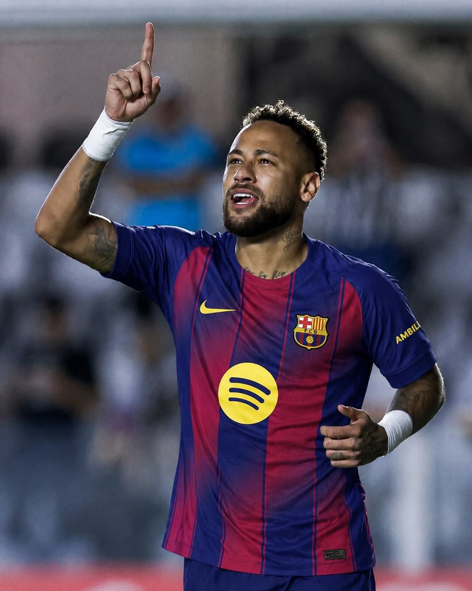 NaikyOh6's tweet photo. 🚨🚨 LE FC BARCELONE S’INTÉRESSE À NEYMAR !!!! 🤯

Le Barça a contacté le père de Neymar pour prendre la température, sachant que Neymar sera LIBRE en décembre 😳

Neymar en a MARRE des médias brésiliens et veut rejouer au haut niveau, même dans un rôle de joker https://t.co/pxbDhg9csU