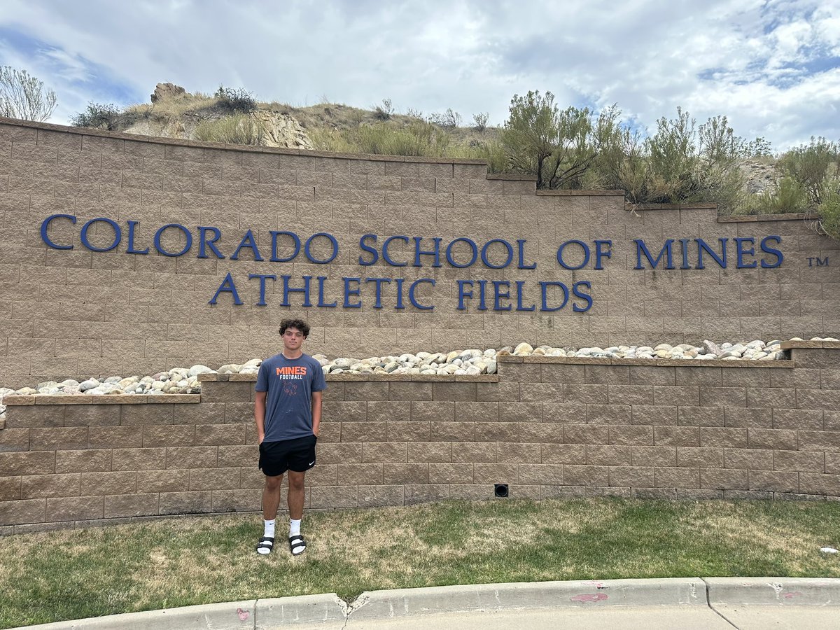 Gavin_caha17's tweet photo. I was at Colorado School of Mines this past weekend to attend a camp. Thank you @CoachGrigs619 for having me there! https://t.co/MnrmksRDeT