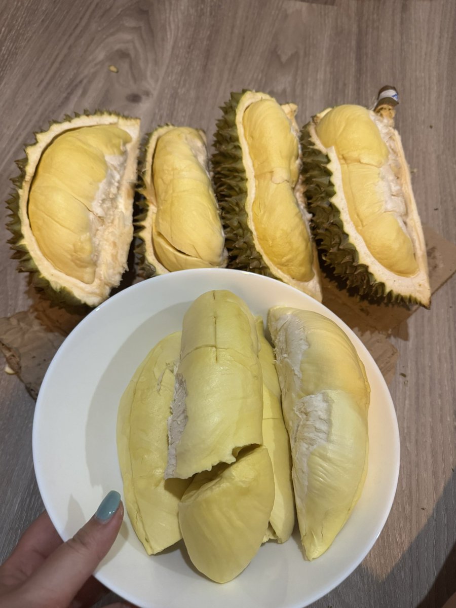 chuda17_'s tweet photo. แกะทีเดียว2ลูกไปเลย อร่อยมาก🤤 https://t.co/Z8m2fGzVKo