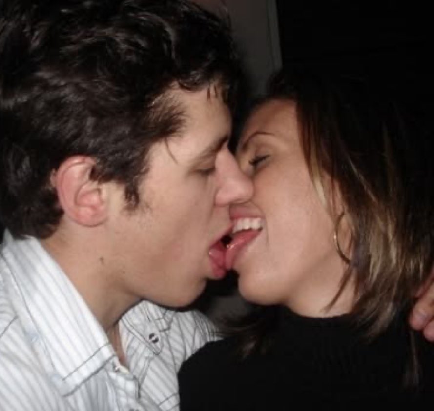 _the_guy_ever_'s tweet photo. Big sexy please it’s never too late to transition please be a lesbian pleaseeeeee https://t.co/upbsqtt0DE
