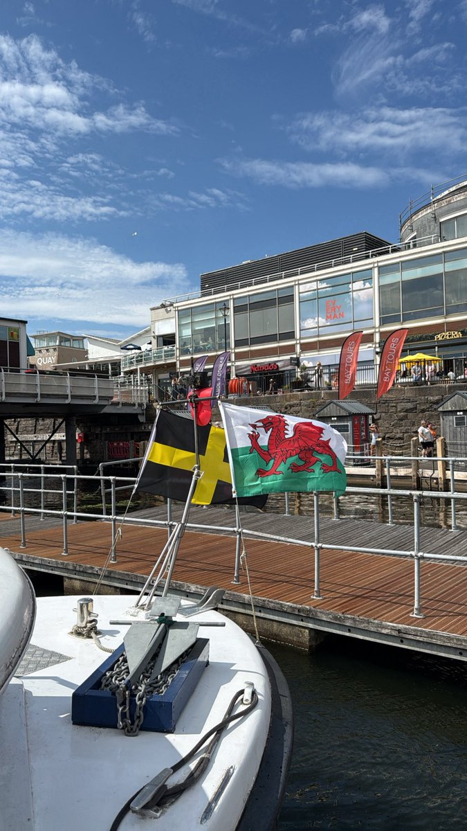 iw_i4's tweet photo. Cardiff, Wales🏴󠁧󠁢󠁷󠁬󠁳󠁿  |  5 https://t.co/HYsVLXCCJH