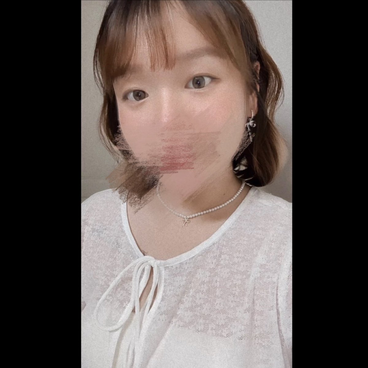 _ccjue's tweet photo. 難得燙了捲捲的頭髮

很有沒有拍澀澀的照片了
今年的我還是 嗶———
苦惱 https://t.co/84lyj4YLFz