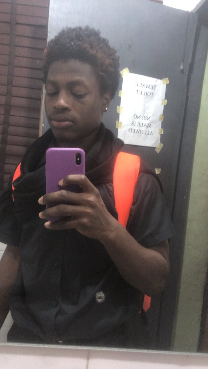 jasperdiditt's tweet photo. Maybe I should really just get my ears pierced.😊😏 https://t.co/gJcYABN0ZI