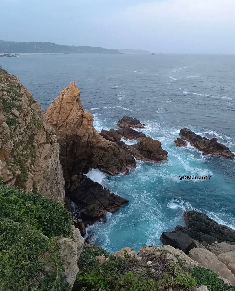 DMarian17's tweet photo. #Paz 🌊☕️🍀🫰🏻 https://t.co/9F4f07N58N