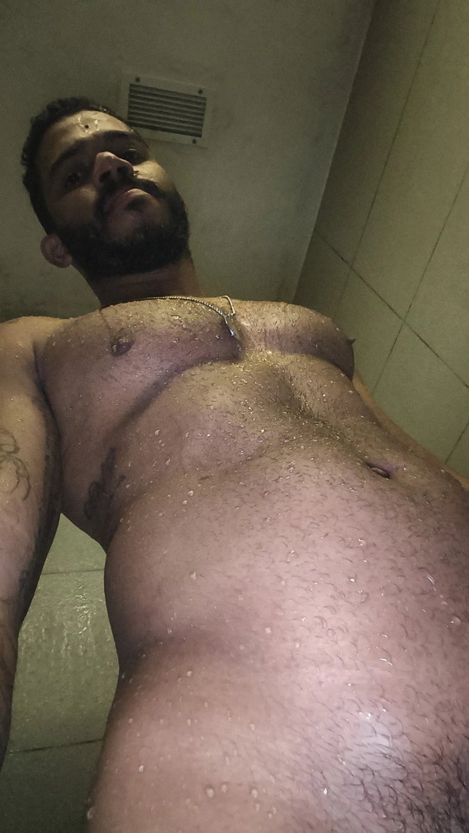 Luifer113015's tweet photo. Bañito y pa la trabajacion 🫰🏾👍🏾 https://t.co/gxdSPkPAeb