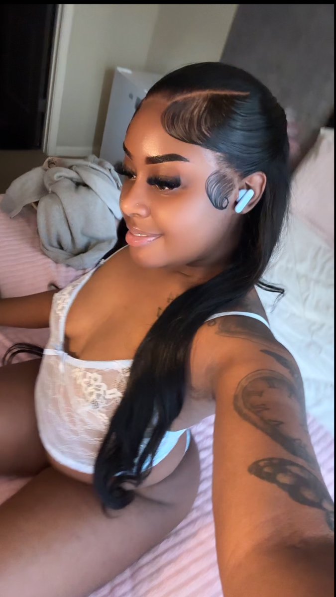 aaliyahdanaee's tweet photo. So pretty https://t.co/kouHnsbs9W
