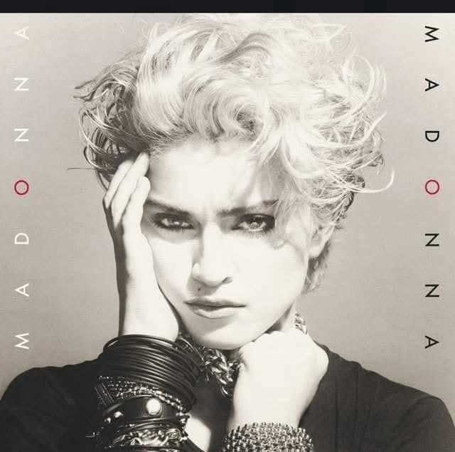CFloydstock's tweet photo. Há 43 anos chegava "Madonna"!!!

Qual a sua canção predileta deste álbum de estreia homônimo, o início de uma trajetória de estratosférico sucesso?

#madonna #rainhadopop #queenofpop #diva #pop #popmusic #queenbee #confrariafloydstock https://t.co/ONgmduPH32