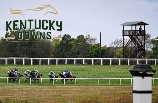 Horse Racing Nation tweet media