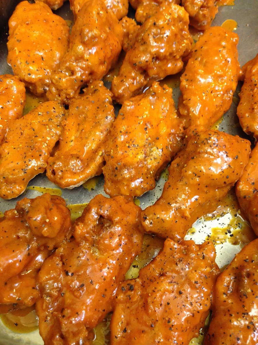 GrampsToolshed's tweet photo. #HappyLunchTime!!!!
If the wings are spicy enough, will it make the outside heat more bearable?
Guess we'll find out!!! Hahahahahahahaha!!!
๐๐๐๐๐๐๐ฅ๐ฅ๐ฅ๐๐๐ https://t.co/KxEfojjUbs