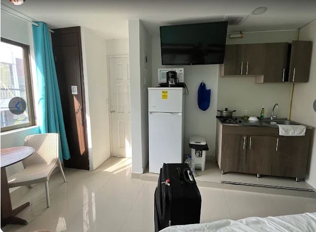 nationalguide99's tweet photo. Vacaciones? APARTAHOTELES BAHIA TROPICAL// San Andres isla Colombia/ Reservas (57) 317-5740811/ 316-3879167 vea videos oficiales en nuestro canal de youtube https://t.co/pBJmGwXNXH Apartamentos y Aparta Estudios/ centro a 1 cuadra de la playa https://t.co/9WFdmbTukA