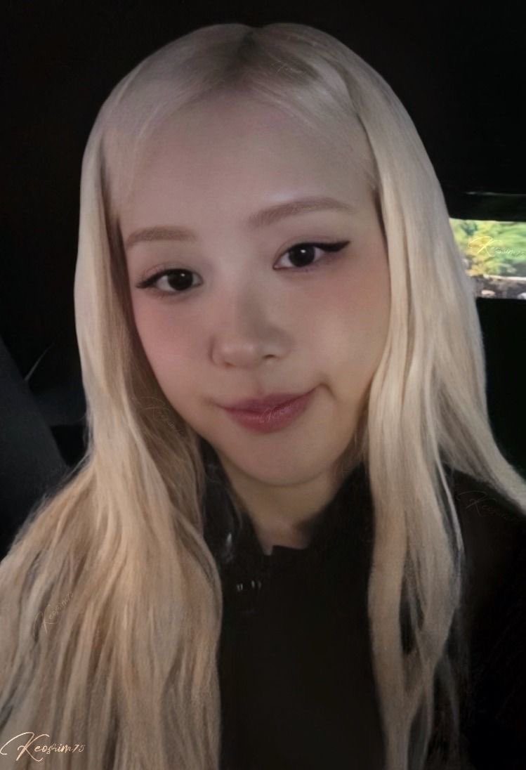 chaemchim's tweet photo. pretty baby🤏🏻 https://t.co/sDvdWSmPvv