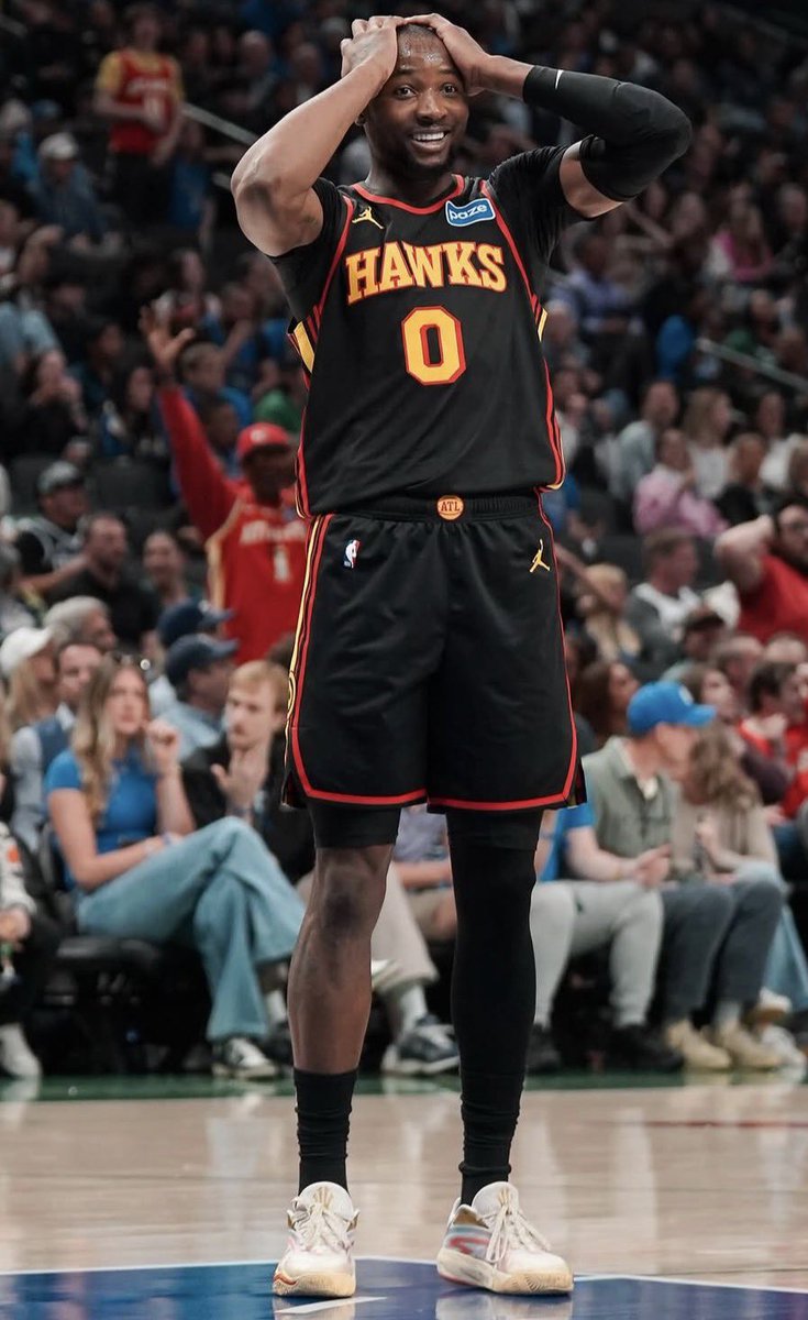 certibuck3t's tweet photo. Kuminga cree que vale $20M+ por año.

Los Lakers le dicen:
“Queremos que seas parte del proyecto.”

Pero la oferta inicial sería de $10M.

🤔 Si fueras Kuminga, ¿sentirías que realmente creen en ti?

#LakeShow #JonathanKuminga #NBA #NBATwitter #CertifiedBuck3ts https://t.co/guqTQ2NWZP