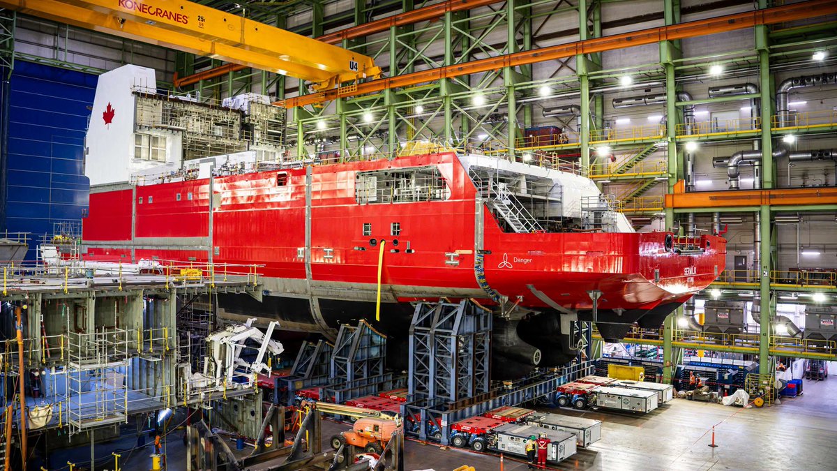CoastGuardCAN's tweet photo. The future CCGS Sermilik is being built, one block at a time. 🚢

Block 986 is now painted and has been moved into the Module Hall at @IrvingShipbuild, in Halifax, #NovaScotia, where it will soon join the stern and centre mega blocks. https://t.co/RHSgnogU6n