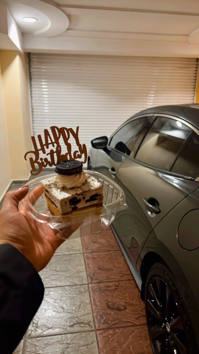 miasr444's tweet photo. Un cumple más a celebrar 🎉 https://t.co/BssOEXLWgJ