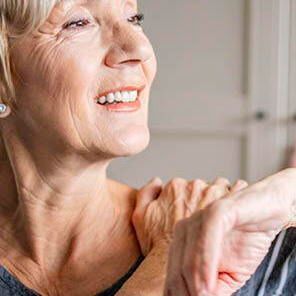 Largo_Wellness's tweet photo. According to the MAYO CLINIC...
massage is most frequently a tool for stress reduction and pain relief. https://t.co/zKCgR6KWBl 
#MassageTherapy #MoodImprovement #PainRelief #LargoFL https://t.co/EBfdZNHFmj