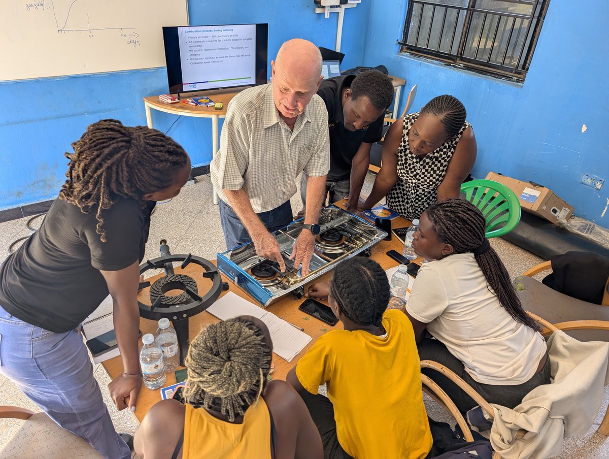 BiogasBold's tweet photo. Designing a product is easy. Designing one that delivers quality, efficiency, affordability, and a great user experience is the real challenge. Thanks to training &amp; capacity building from @SNVinUganda, we're ready to deliver world-class, #biodigesters that maximize value 🇺🇬♻️ https://t.co/SQys66eUsX