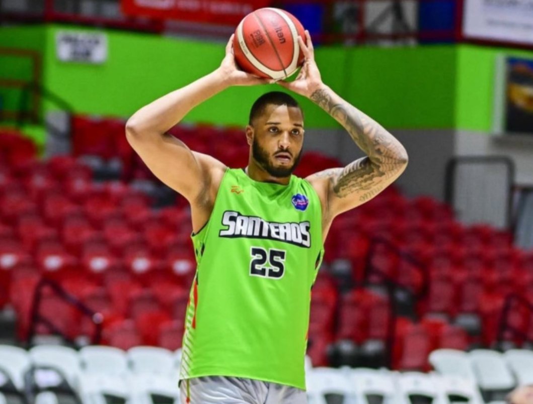 LaCentralACB's tweet photo. 🚨 EXCLUSIVA 🚨 

⚪⚪ Monbus Obradoiro trabaja para cerrar la incorporación de Joel Soriano según hemos podido saber.

🇵🇷El pívot dominicano está jugando los Playoffs de la liga de Puerto Rico estos días.

Regresaría a la ACB tras desvincularse del Valencia Basket hace unos días https://t.co/rlH0hYV6DQ