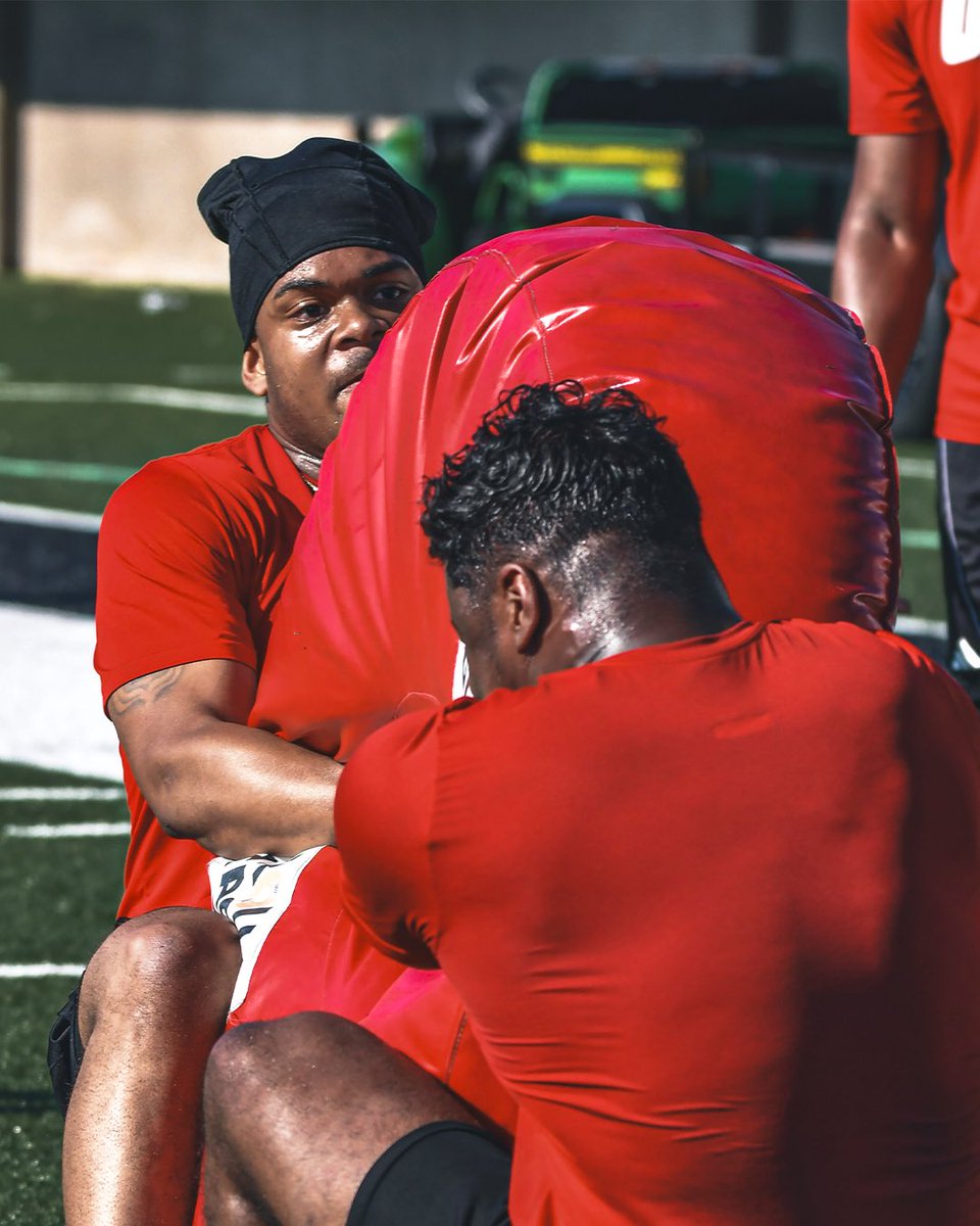 NIU_Football's tweet photo. Compete or don’t eat.😤

#USvsthem | #TheHardWay 🦴🏈 https://t.co/rduvPCfu2Y