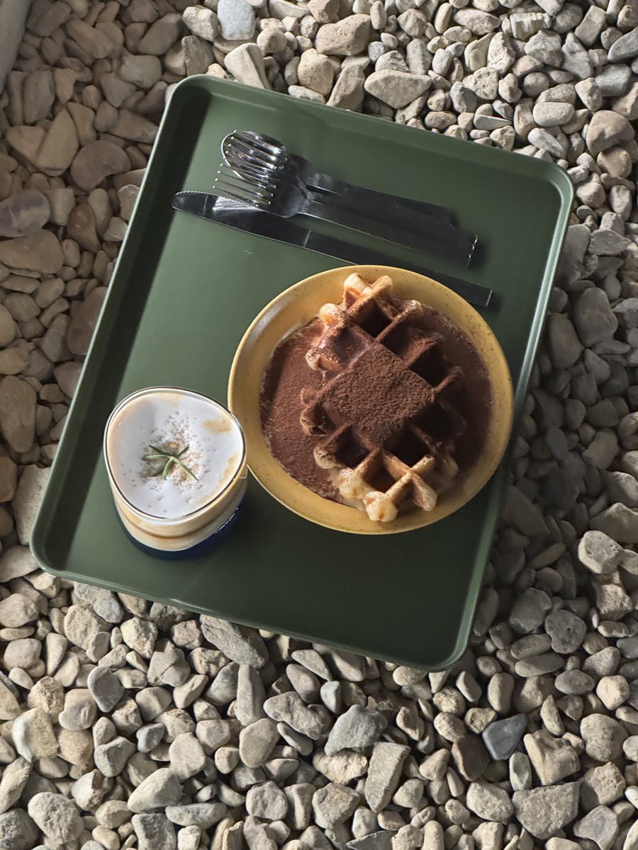 zxccylf's tweet photo. ☕️🥐 https://t.co/VM3oPeIDhV