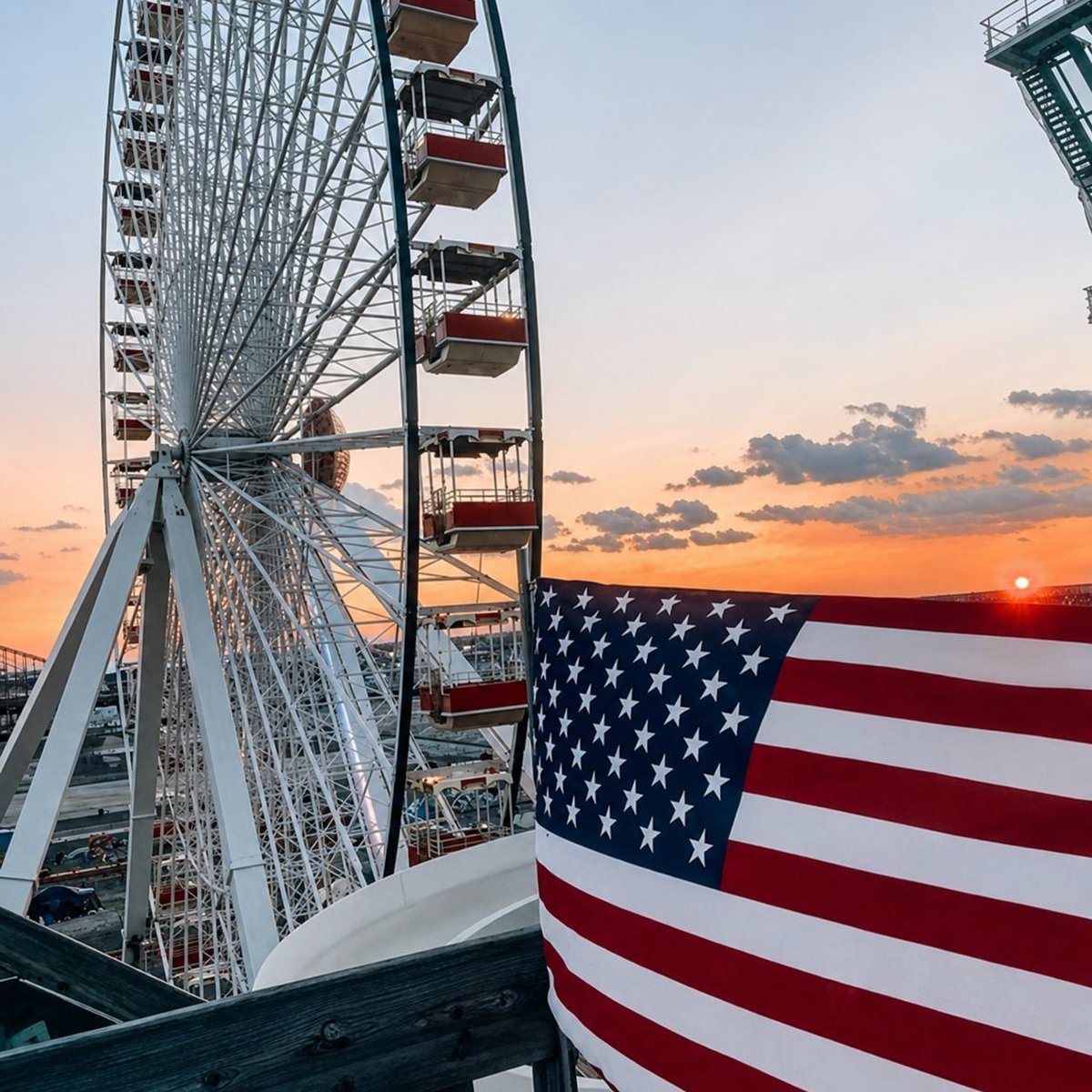 MoreysPiers's tweet photo. To those who protect and serve our communities, thank you. ❤️

Active fire, police, and EMS personnel, plus their families, can enjoy Morey's Piers for just $39 during First Responder Appreciation Week (September 1–7). 

We can't wait to welcome you! https://t.co/5DlE9FSA6S https://t.co/xXChrybwnm