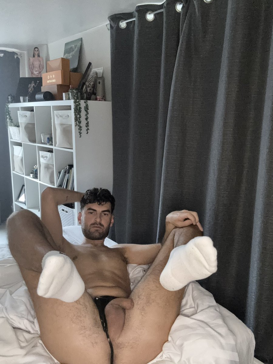 kjamesx1's tweet photo. Feeling a little naughty this evening 😈
Anyone fancy a cheeky naughty custom video 📹

DM me with your requests &amp; let’s make it happen for you 😈😈 https://t.co/idTaGKGkmD