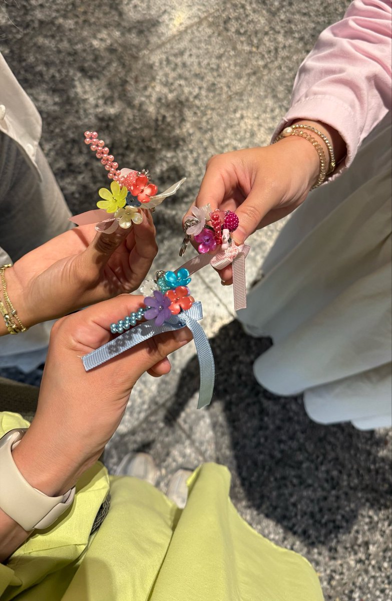 nidaabasaran's tweet photo. Çiçeklendik 🌸
📍Terminal Kadıköy https://t.co/ghv3nLKH1N