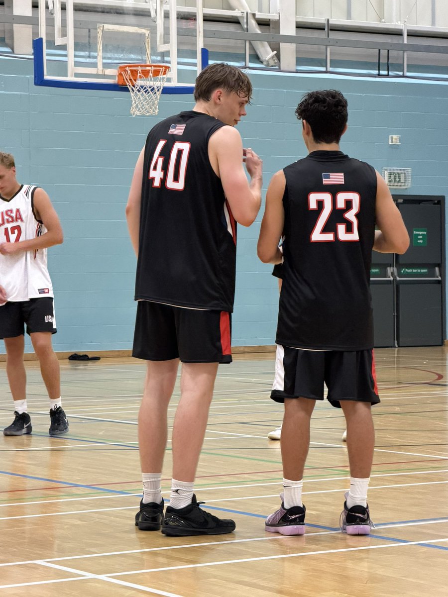 RaydenGoodwin's tweet photo. From orientation to the court. 🇬🇧➡️🏀
Excited for another practice in London with USA Team 18U. Let’s get after it. 💪🇺🇸
#LondonShowcase #TeamUSA #ClassOf2028 https://t.co/D3imTJIPOt