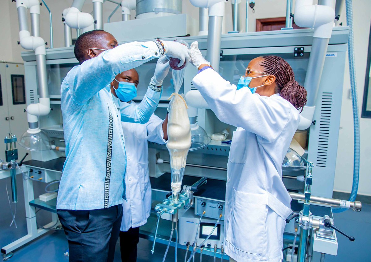 UCmhs's tweet photo. The Government of Rwanda and institutional development partners have continually supported UR-CMHS with facilities and state of the art equipment that support its teaching and learning activities to train internationally competent and certified health professionals. @Uni_Rwanda https://t.co/OYqM4MtkLq