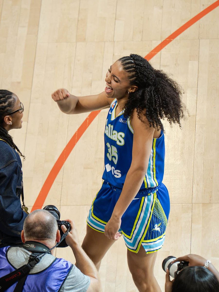 AzziReport's tweet photo. More of Azzi in the 3pt contest
📸 @LexiRossMedia https://t.co/ByJcCl6B1Z