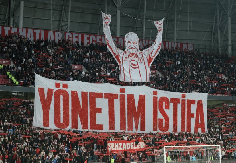 AfonsoYaman's tweet photo. #FuatÇapaİstifa https://t.co/GLQ4ZLHwjQ