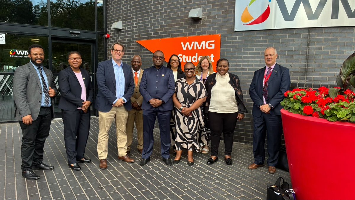 go2uj's tweet photo. #UJVC and Principal, Professor Mpedi Letlhokwa led a delegation consisting of MEC and ELG members to the Warwick Manufacturing Group (WMG), a department of the University of Warwick, which leads the UK in commercialisation and blends work readiness with ground-breaking research.
#GlobalEngagement #ResearchExcellence #UJAllTheWay