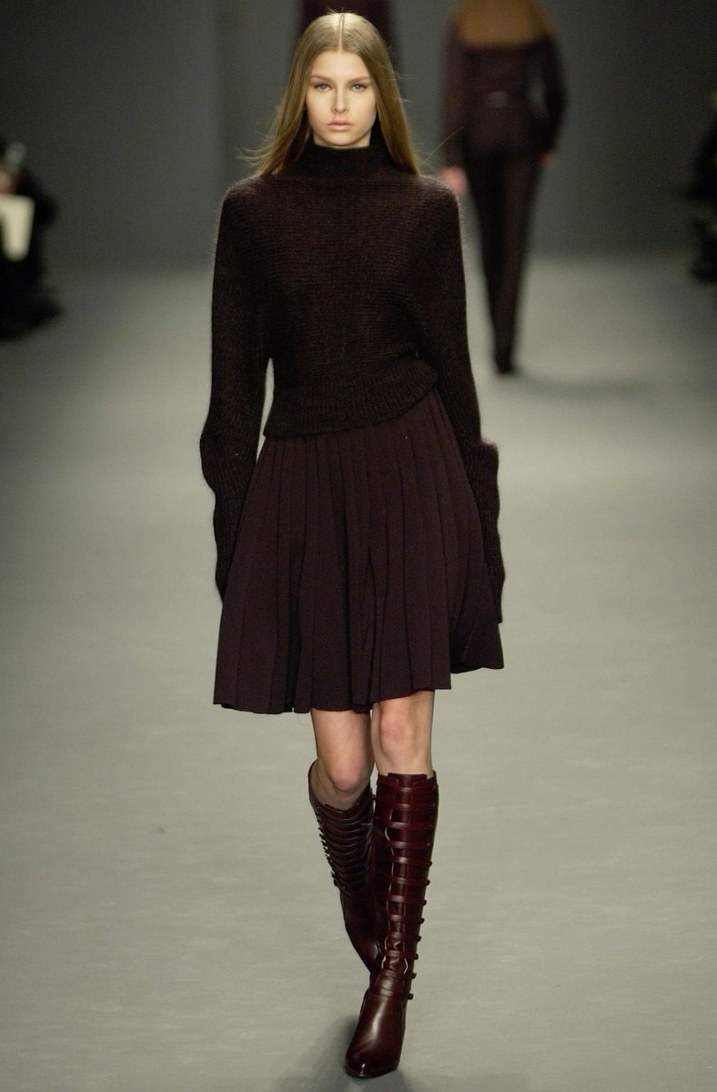 Diorgirlx's tweet photo. chic outfits https://t.co/XOJ9cMDuU2