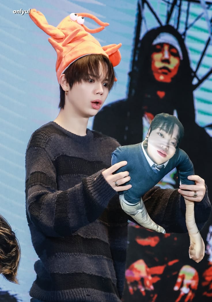 gokuzzsenlili's tweet photo. this pic is just funny asf to me idk why https://t.co/txE5YFFbP5