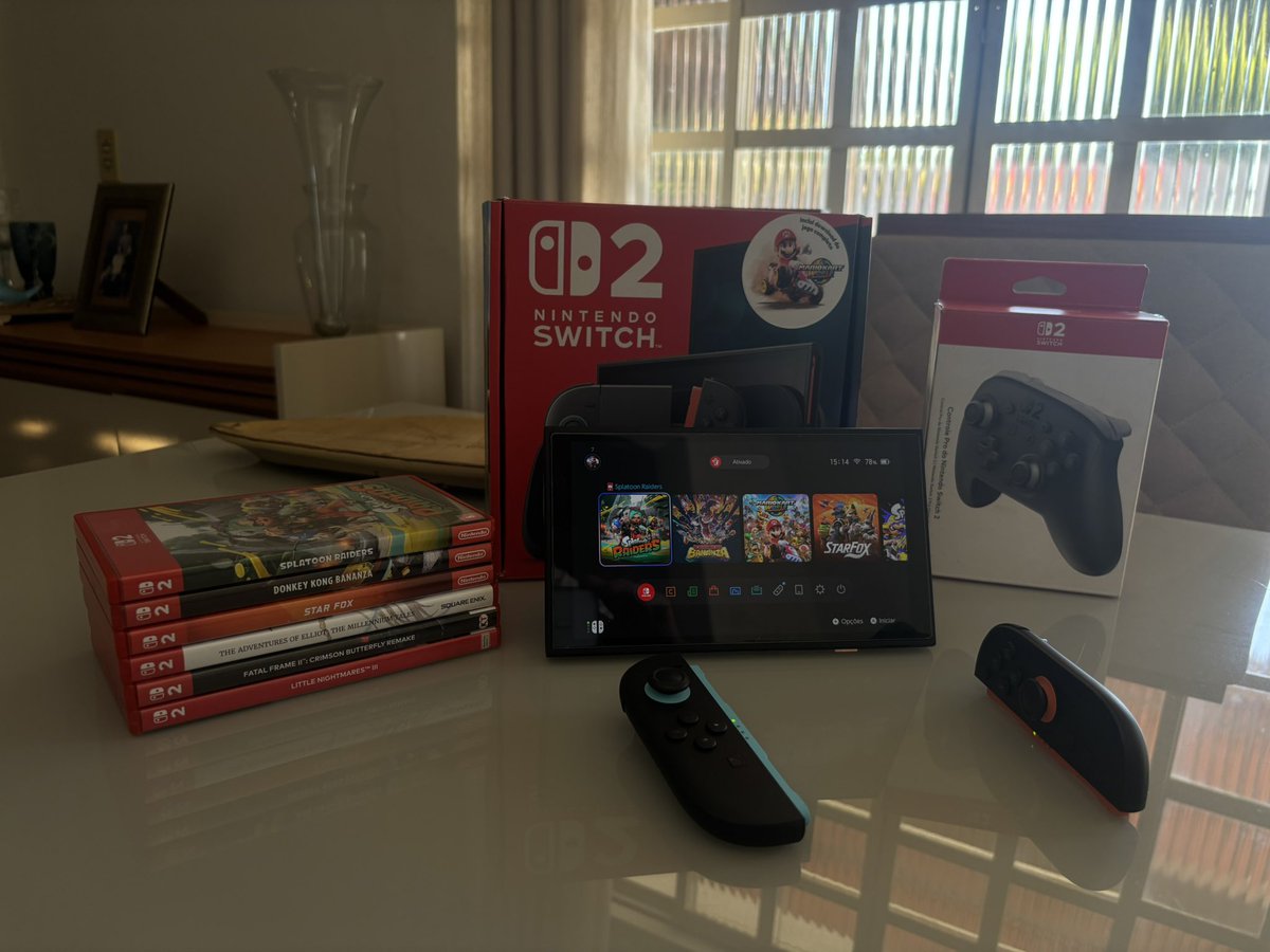 tonoswitch's tweet photo. Minha coleção física de Nintendo Switch 2 está crescendo, e cada novo jogo reforça que esse console foi uma das melhores aquisições que fiz nos últimos anos. ❤️🎮

Jogar onde eu quiser, colecionar mídias físicas e viver tantos lançamentos incríveis … que fase! https://t.co/YHpDLLb7Mi