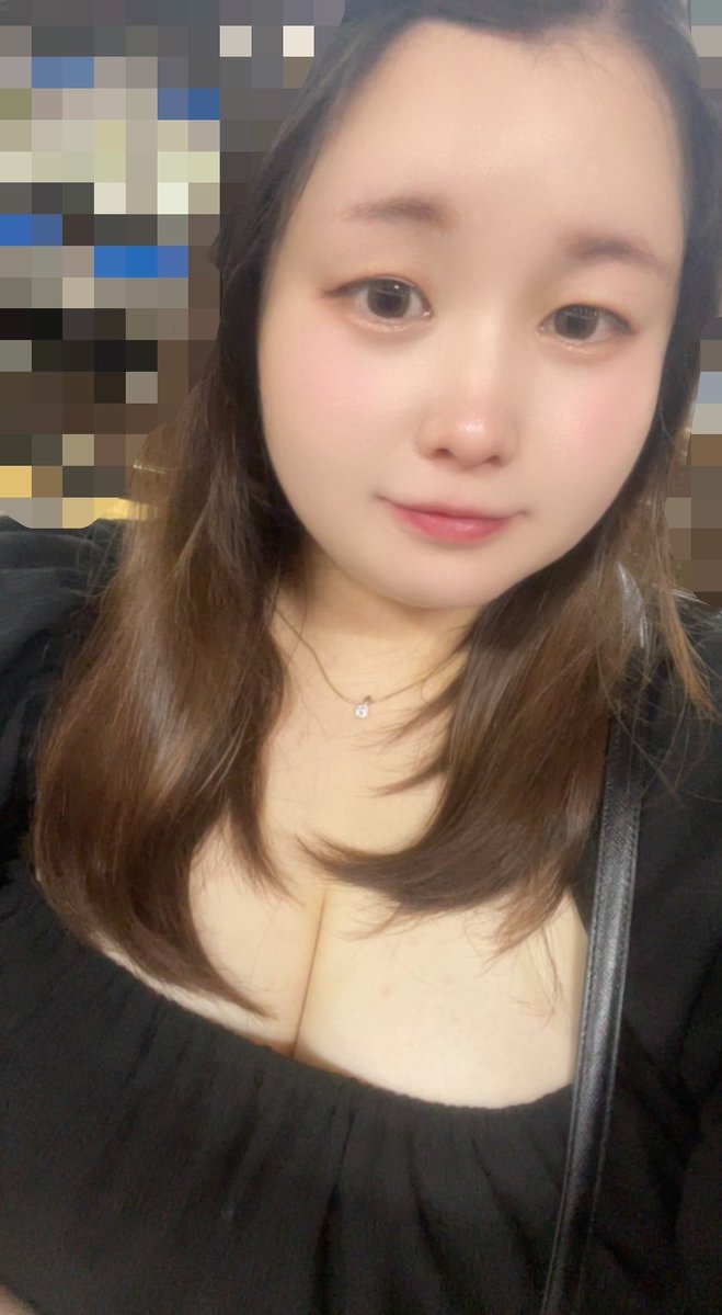 exclamation_yui's tweet photo. 今日19時〜出勤するよ❣️
ワンオペで頑張るよ❣️
ぜひ会いに来てね🫶🏻︎ ̖́-

⚠️汗かきすぎて眉毛なくなっちゃったのは秘密ﾃﾞｽ…

 #福岡 #小倉  #バニーガール  #ぽっちゃり  #コンカフェ  #えくすくらめーしょん  #ぽっちゃり好き集まれ  #マシュマロ女子 https://t.co/DlOxovhafv