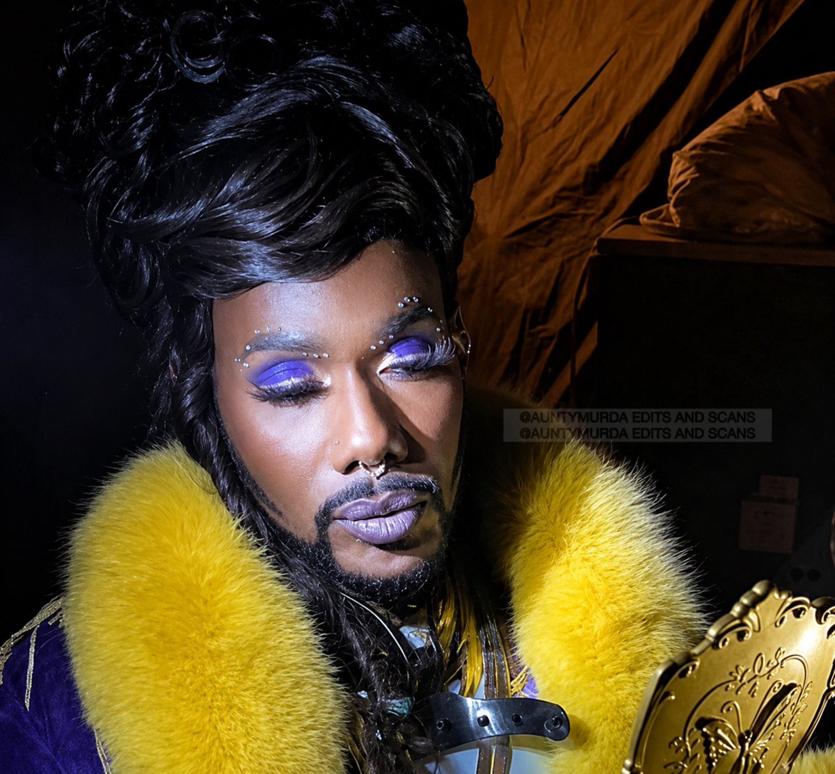 auntymurda's tweet photo. 🔮📿💋 ‘the 𝓼𝓸𝓾𝓽𝓱𝓮𝓻𝓷 𝓰𝓵𝓪𝓶 of p-valley has always told a story.’ / 2022. written by martine thompson for harper’s bazaar.

hairstyling by arlene martin.
makeup by j denelle. https://t.co/0borHNgJCN