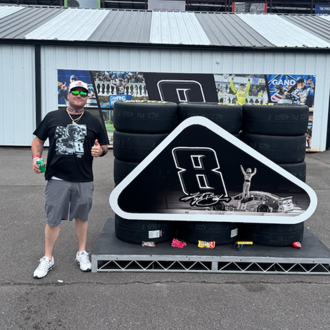 CallMattioni's tweet photo. Last month, a few of our employees got the opportunity to enjoy box seats and pit passes to the Pocono 400! Thank you to US Supply Company and Rheem for the tickets! https://t.co/DLCFWKzFNg